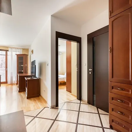 Las Brodnowski Comfort Apartment Varšava Exteriér fotografie