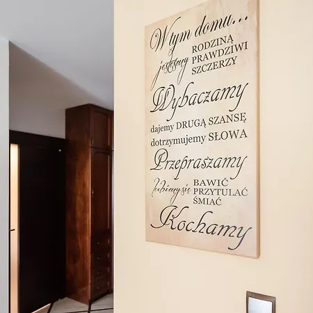 Las Brodnowski Comfort Apartment Varšava Exteriér fotografie