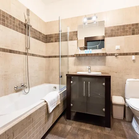 Las Brodnowski Comfort Apartment Varšava Exteriér fotografie